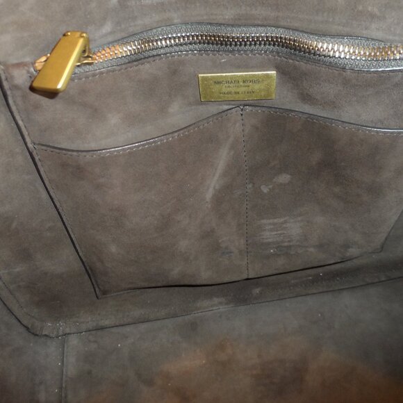 Michael Kors Collection Brown/Tan Croc Embosed Leather Large Tote Handbag - Picture 15 of 16